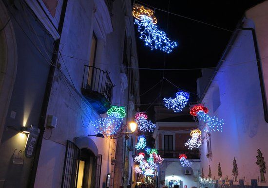 Via Mercanti