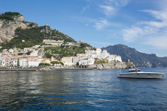 Exclusive Cruises